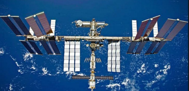 ISS ( International space station )