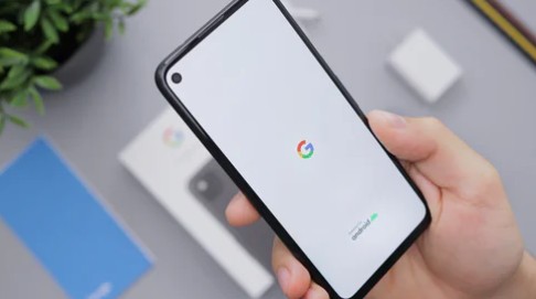 Google Pixel keeps restarting